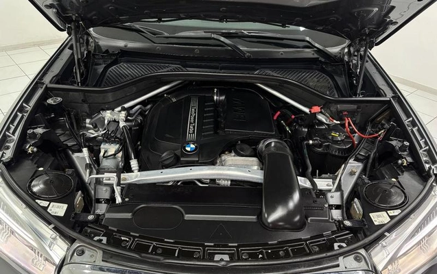imagem-https://www.socarrao.com.br/sc-vehicle-images-prod/3436291/1792151064597-8414675_9_B_cd8fe5b379.jpeg