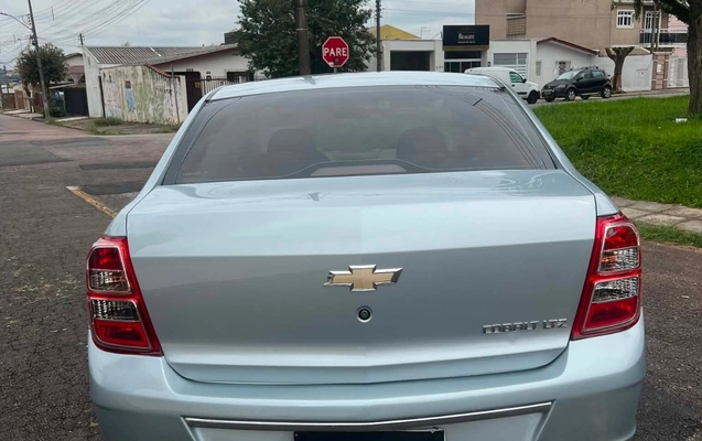 imagem-https://www.socarrao.com.br/sc-vehicle-images-prod/3436419/1787677534142-MDk3MTgxZTgtNzYyNS00YTRlLTlhNTQtNzM5OGU3ZDdlZDJjLmpwZw.jpg