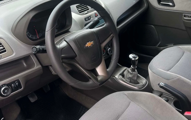 imagem-https://www.socarrao.com.br/sc-vehicle-images-prod/3436419/1787677534407-OGEyOTgwZjEtYjJiOS00NzQwLThiNGItY2JkMjNmY2JlMjYxLmpwZw.jpg