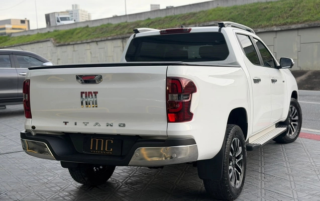 imagem-https://www.socarrao.com.br/sc-vehicle-images-prod/3436461/1787677601449-003_26720b332aa0848cf579e7060a0c39ee.jpeg