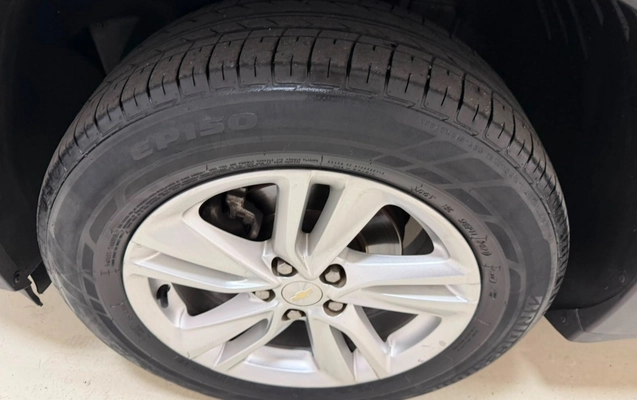 imagem-https://www.socarrao.com.br/sc-vehicle-images-prod/3436565/1787678184612-V2hhdHNBcHAgSW1hZ2UgMjAyNi0wOC0yNCBhdCAxNy4wNC40NyAoMSkuanBlZw.jpeg