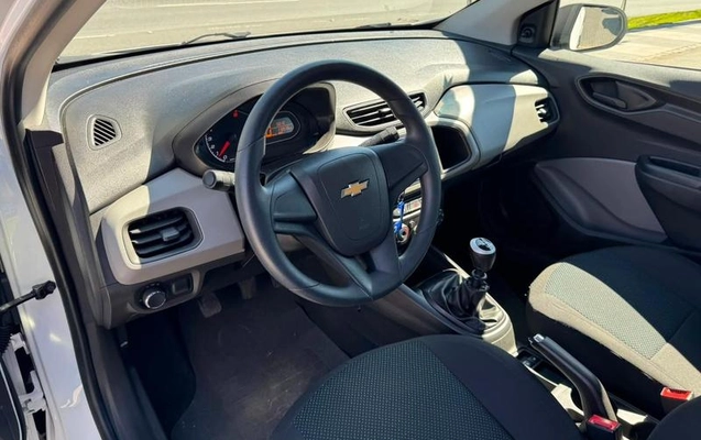 imagem-https://www.socarrao.com.br/sc-vehicle-images-prod/3436850/1789388528315-8411081_7_B_ebb9f772e6.jpeg
