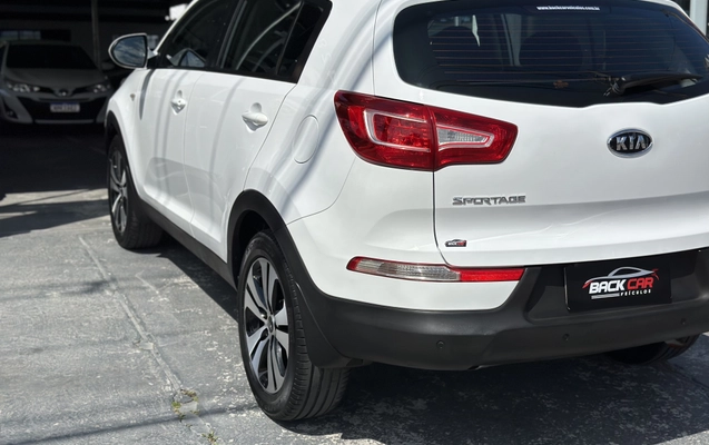 imagem-https://www.socarrao.com.br/sc-vehicle-images-prod/3436853/1789070880335-003_06a876bbbf6f4b7bccac05e75c63491d.jpeg