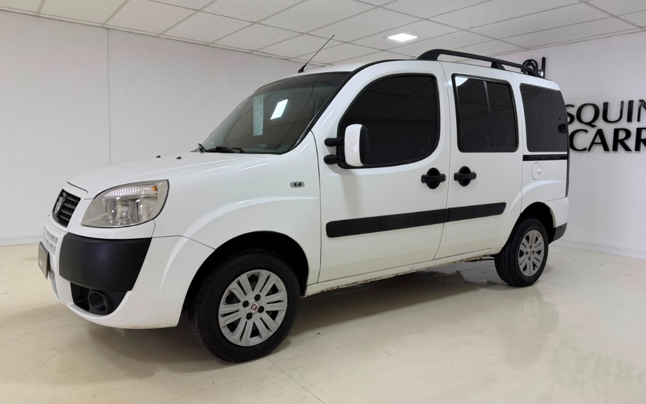Fiat Doblo 2014 Branco — foto 1 de 3