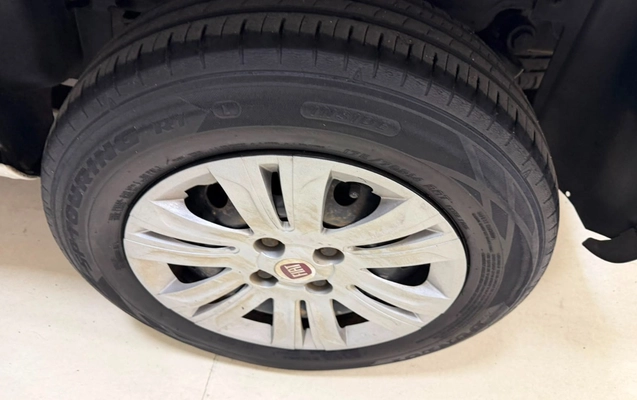 imagem-https://www.socarrao.com.br/sc-vehicle-images-prod/3436930/1787679584070-V2hhdHNBcHAgSW1hZ2UgMjAyNi0wOC0yMSBhdCAxNS41NC4xNC5qcGVn.jpeg