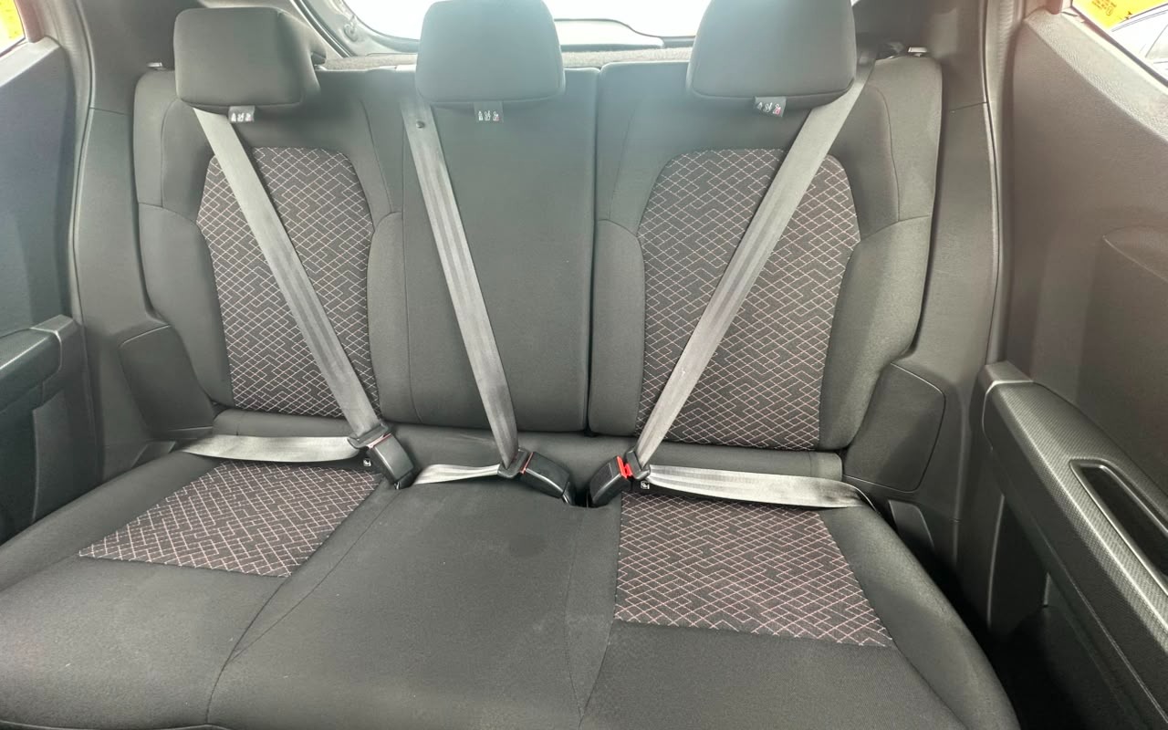 imagem-https://www.socarrao.com.br/sc-vehicle-images-prod/3437018/1787679912869-V2hhdHNBcHAgSW1hZ2UgMjAyNi0wOC0yNSBhdCAxMy4yMy4yMy5qcGVn.jpeg