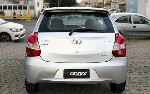 imagem-https://www.socarrao.com.br/sc-vehicle-images-prod/3437217/1789395261757-8415156_10_B_a840b11dea.jpeg