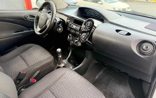 imagem-https://www.socarrao.com.br/sc-vehicle-images-prod/3437217/1789395261765-8415156_2_B_bc79ea907f.jpeg