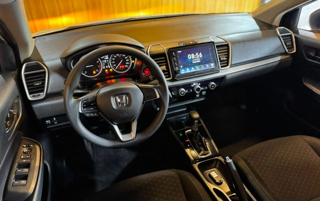 imagem-https://www.socarrao.com.br/sc-vehicle-images-prod/3437295/1789649335289-gb-31af49e.jpeg