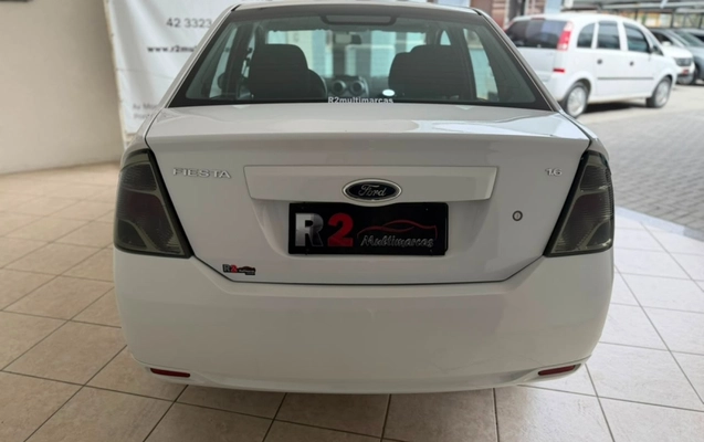 imagem-https://www.socarrao.com.br/sc-vehicle-images-prod/3437321/1787681044368-JzrkS46Zv8iVkx7xNkGTrL414y9lTyNx.jpg