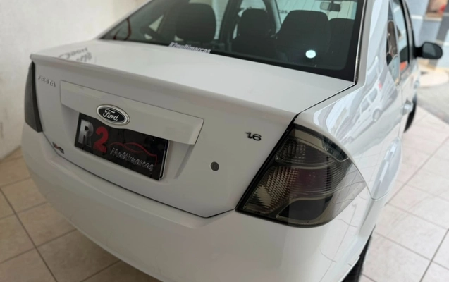 imagem-https://www.socarrao.com.br/sc-vehicle-images-prod/3437321/1787681044369-NyzeFVdWLJOhmrZI5mzAuWSDaV3NcPWn.jpg