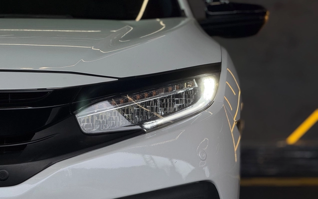 imagem-https://www.socarrao.com.br/sc-vehicle-images-prod/3437482/1787681675259-003_0e576fadb1156ece0370f49f7446b65b.jpeg