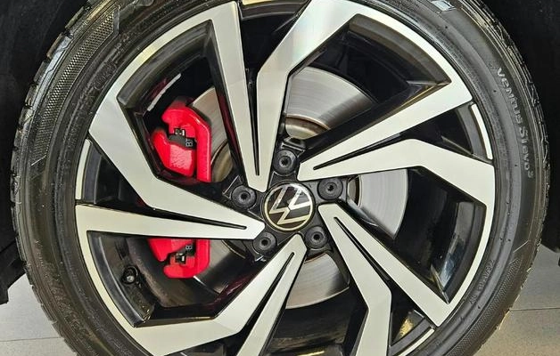 imagem-https://www.socarrao.com.br/sc-vehicle-images-prod/3437591/1787681943886-8415348_6_B_303920f35f.jpeg