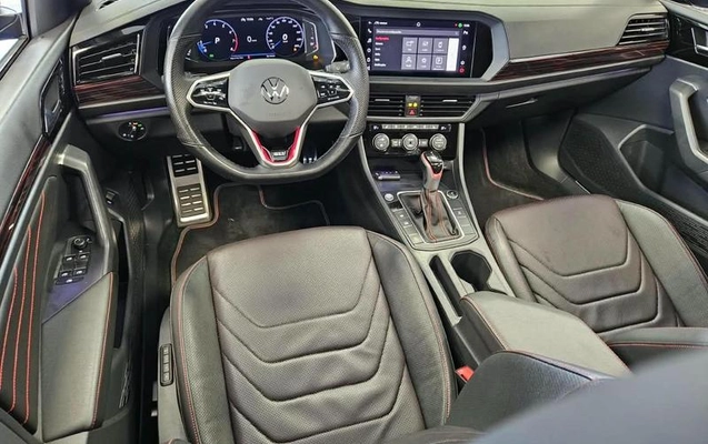 imagem-https://www.socarrao.com.br/sc-vehicle-images-prod/3437591/1787681943887-8415348_7_B_823c1954ce.jpeg