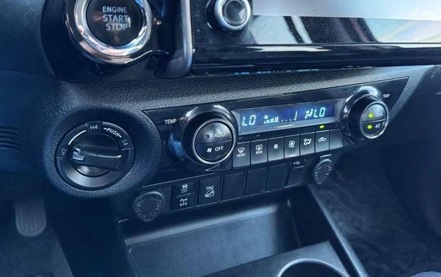 imagem-https://www.socarrao.com.br/sc-vehicle-images-prod/3437596/1788191864432-8405269_11_B_c65c0767e8.jpeg