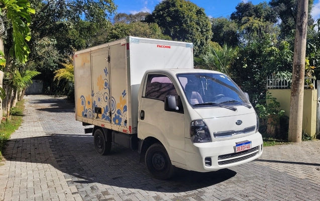 imagem-https://www.socarrao.com.br/sc-vehicle-images-prod/3437824/1787683019857-MjAyNjA3MTJfMTMwNjM0LmpwZw.jpg