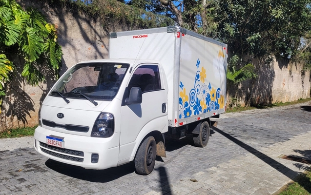 imagem-https://www.socarrao.com.br/sc-vehicle-images-prod/3437824/1787683020199-MjAyNjA3MTJfMTMwNjIwLmpwZw.jpg