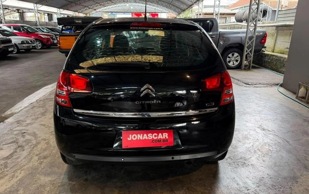imagem-https://www.socarrao.com.br/sc-vehicle-images-prod/3437935/1789130476198-8411974_9_B_e5177ab546.jpeg