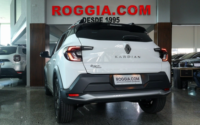 imagem-https://www.socarrao.com.br/sc-vehicle-images-prod/3437964/1790107783327-9ee37562-41fd-4c42-9ae4-873621e2a2de.jpg