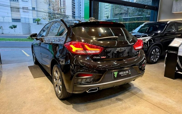 imagem-https://www.socarrao.com.br/sc-vehicle-images-prod/3438008/1788294716630-8413566_3_B_f30f9a5683.jpeg