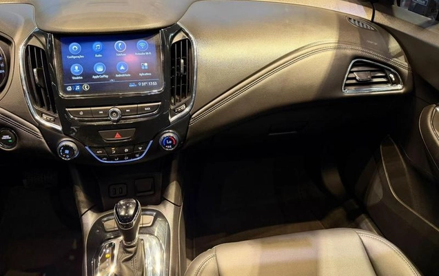 imagem-https://www.socarrao.com.br/sc-vehicle-images-prod/3438008/1788294716635-8413566_12_B_a446f5fe57.jpeg