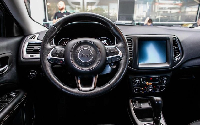 imagem-https://www.socarrao.com.br/sc-vehicle-images-prod/3438091/1789045122815-8398042_8_B_3a5662602e.jpeg