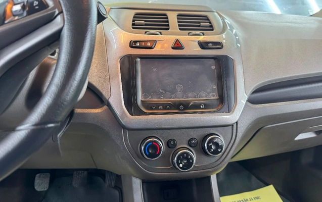 imagem-https://www.socarrao.com.br/sc-vehicle-images-prod/3438173/1789067688954-gb-208a94d.jpeg