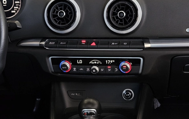 imagem-https://www.socarrao.com.br/sc-vehicle-images-prod/3438225/1787683833326-AsZgImLYVx0asAwzxdBjypOMp9ay2twR.jpg