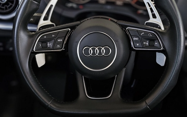 imagem-https://www.socarrao.com.br/sc-vehicle-images-prod/3438225/1787683833326-PWxR5qSqm9ov6720C1q9wQyZhZfJZhVe.jpg