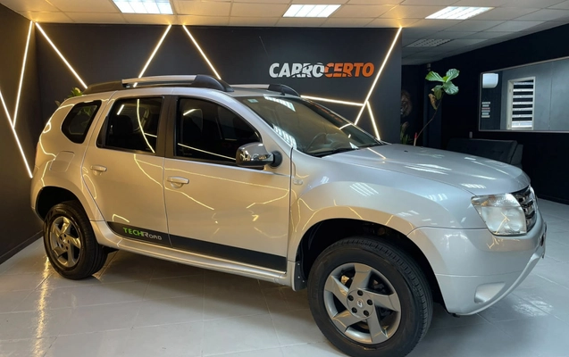imagem-https://www.socarrao.com.br/sc-vehicle-images-prod/3438226/1787683838926-ypKFvTgiLwCs23pbYRkemCWLxu8wzuBj.jpg