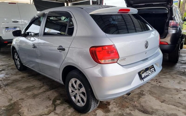 imagem-https://www.socarrao.com.br/sc-vehicle-images-prod/3438235/1787923231207-8339242_4_B_6984ef5fe9.jpeg