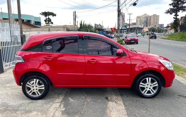 imagem-https://www.socarrao.com.br/sc-vehicle-images-prod/3438405/1787684338001-OC5qcGVn.jpeg