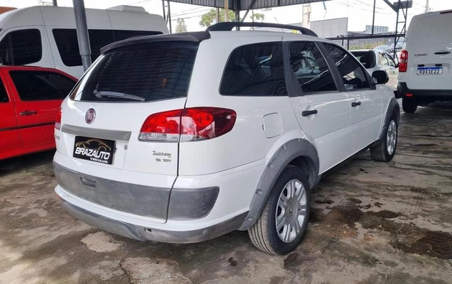 imagem-https://www.socarrao.com.br/sc-vehicle-images-prod/3438436/1787771694537-8311654_8_B_86e43db13c.jpeg