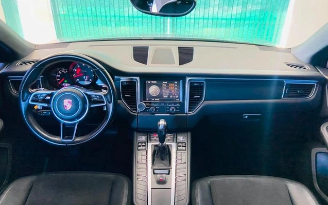 imagem-https://www.socarrao.com.br/sc-vehicle-images-prod/3438545/1789062816427-8408551_2_B_b9ebe204bf.jpeg
