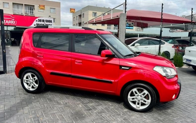 imagem-https://www.socarrao.com.br/sc-vehicle-images-prod/3438546/1789131172222-8361165_6_B_dd568b77fb.jpeg