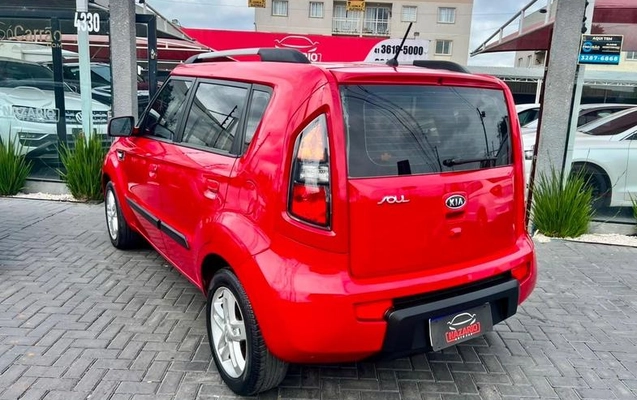 imagem-https://www.socarrao.com.br/sc-vehicle-images-prod/3438546/1789131172230-8361165_11_B_3d2f70d039.jpeg