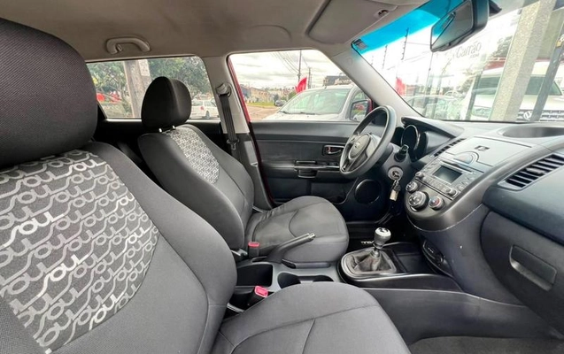 imagem-https://www.socarrao.com.br/sc-vehicle-images-prod/3438546/1789131172240-8361165_17_B_8b0ba1219b.jpeg