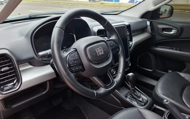 imagem-https://www.socarrao.com.br/sc-vehicle-images-prod/3438673/1787684902547-Jxq0SrZNo2EYzp1ywntjltDT9WPnwlP8.jpg