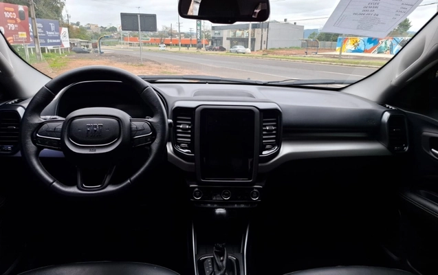 imagem-https://www.socarrao.com.br/sc-vehicle-images-prod/3438673/1787684902551-VaLzXZf4uRfjrYkQniWq8NdmwexVehWb.jpg