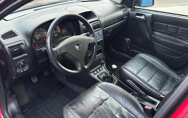 imagem-https://www.socarrao.com.br/sc-vehicle-images-prod/3438725/1787746987621-8385363_4_B_a76d4da57b.jpeg