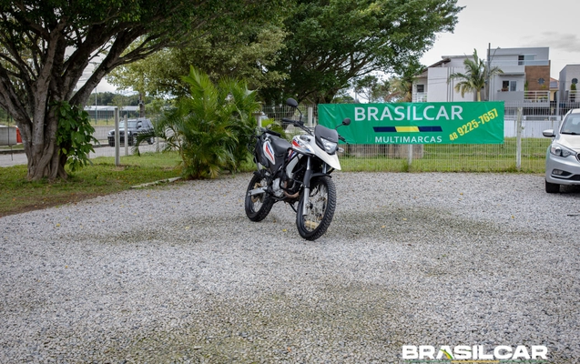 imagem-https://www.socarrao.com.br/sc-vehicle-images-prod/3438731/1787685288221-003_4c0f97d2a3e96f539f4d93aeb83c001e.jpg