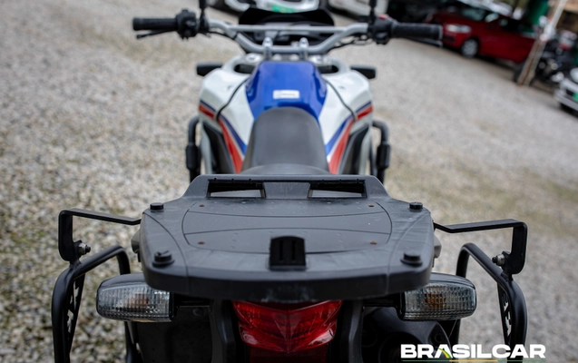 imagem-https://www.socarrao.com.br/sc-vehicle-images-prod/3438731/1787685288231-003_2755ae5b4b135f3d50c54e7674486bb0.jpg