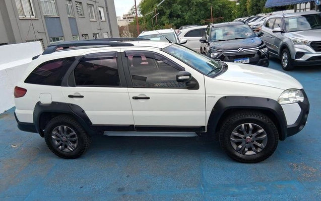 imagem-https://www.socarrao.com.br/sc-vehicle-images-prod/3438805/1789402000120-8408911_15_B_e6a6ec8dae.jpeg