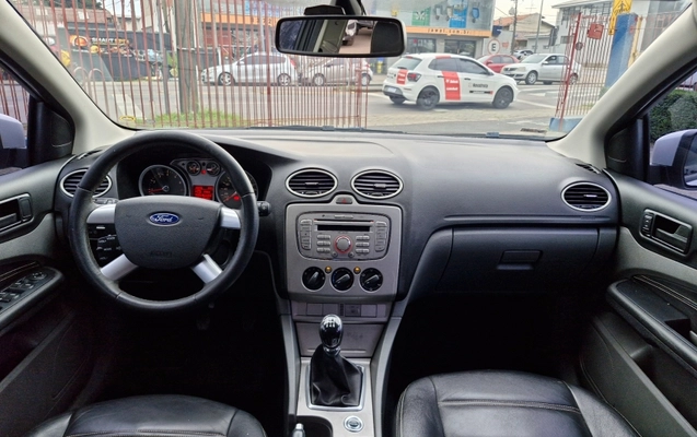 imagem-https://www.socarrao.com.br/sc-vehicle-images-prod/3438810/1789649687295-rtNVTGE5bV0V3q143xu1hhuu0xX7AmOK.jpg