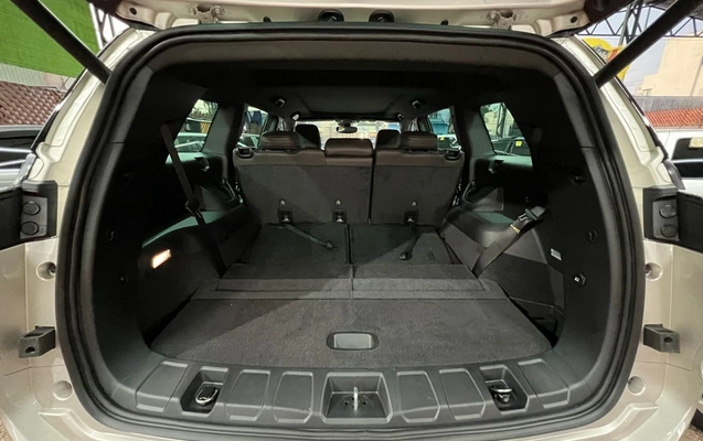 imagem-https://www.socarrao.com.br/sc-vehicle-images-prod/3439146/1788885931701-gb-4f3b2b3.jpeg