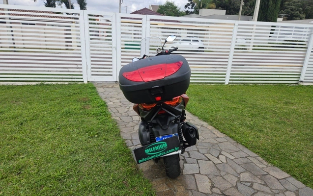imagem-https://www.socarrao.com.br/sc-vehicle-images-prod/3439150/1787686444850-8_030456.jpg