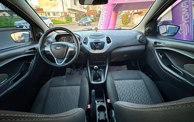 imagem-https://www.socarrao.com.br/sc-vehicle-images-prod/3439191/1787686910639-66678e3666984db88bf46c08a8de89ba_1787686484165.jpg