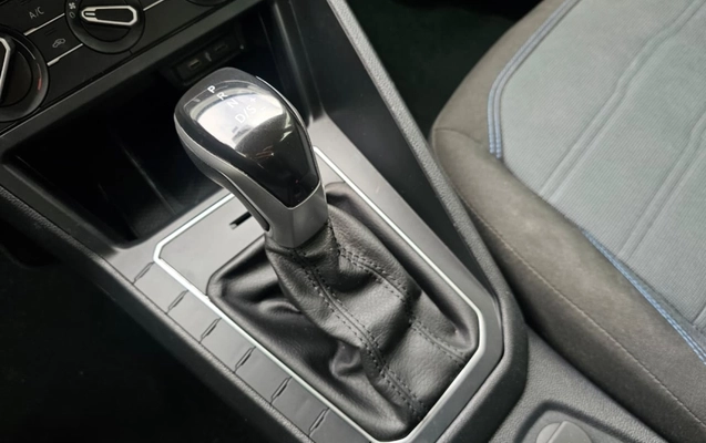 imagem-https://www.socarrao.com.br/sc-vehicle-images-prod/3439239/1787746490946-MoslBruY3fFj1PwELWARHcfl7I5qScyC.jpg