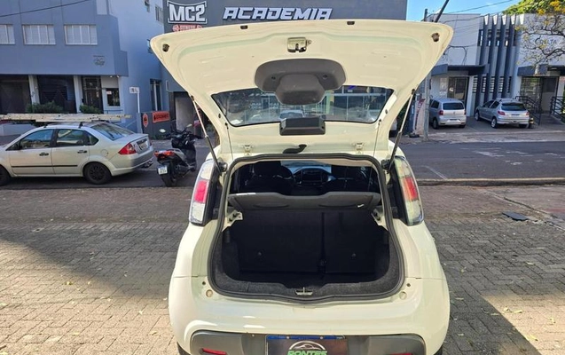 imagem-https://www.socarrao.com.br/sc-vehicle-images-prod/3439509/1787687819200-8416079_6_B_98883b4f53.jpeg