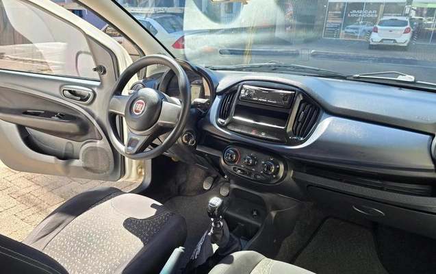 imagem-https://www.socarrao.com.br/sc-vehicle-images-prod/3439509/1787687819209-8416079_15_B_14a1114b12.jpeg